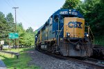 CSX 6158 leads L040 through Cornwall-on-Hudson 